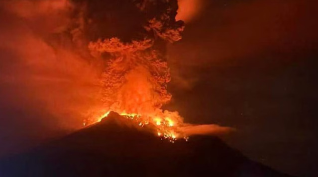 10 killed as volcano erupted in Indonesia